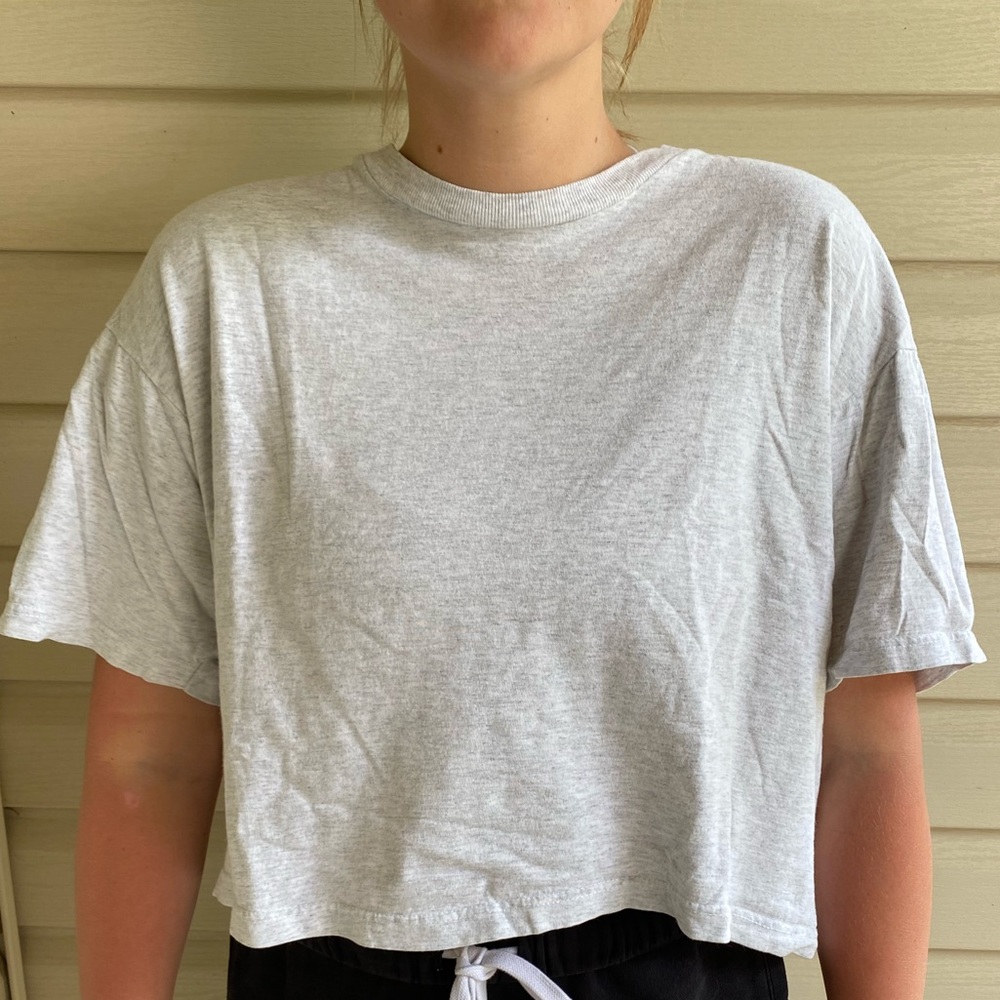 BASIC GRAY SHIRT - Picture 1 of 2